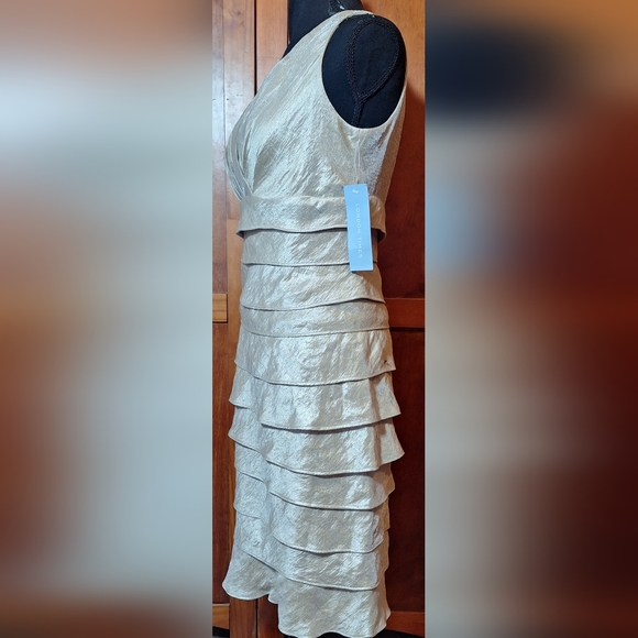 🍾NWT LONDON TIMES sleeveless midi dress. Size 10 - Picture 3 of 8